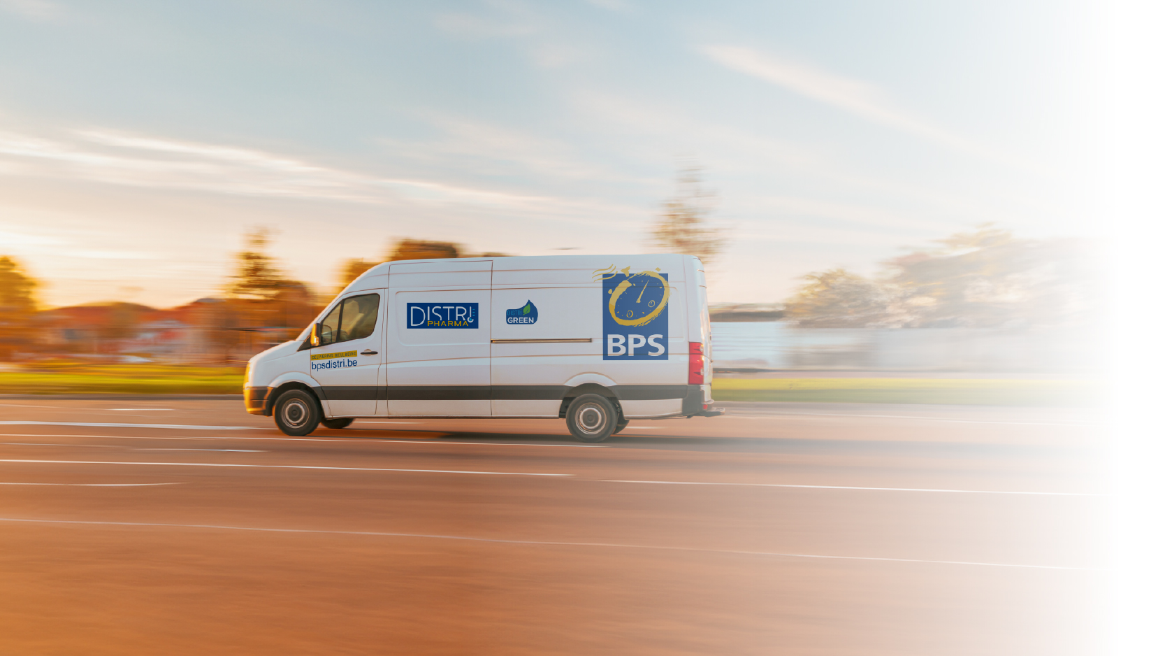 <h2 style="color: #fe5000;">�Welcome to�NACEX!<br></h2>
<h3 style="color: grey;">Manage your shipments with MY NACEX</h3> <h4 style="color: #fe5000;">Traceability and efficiency</h4>