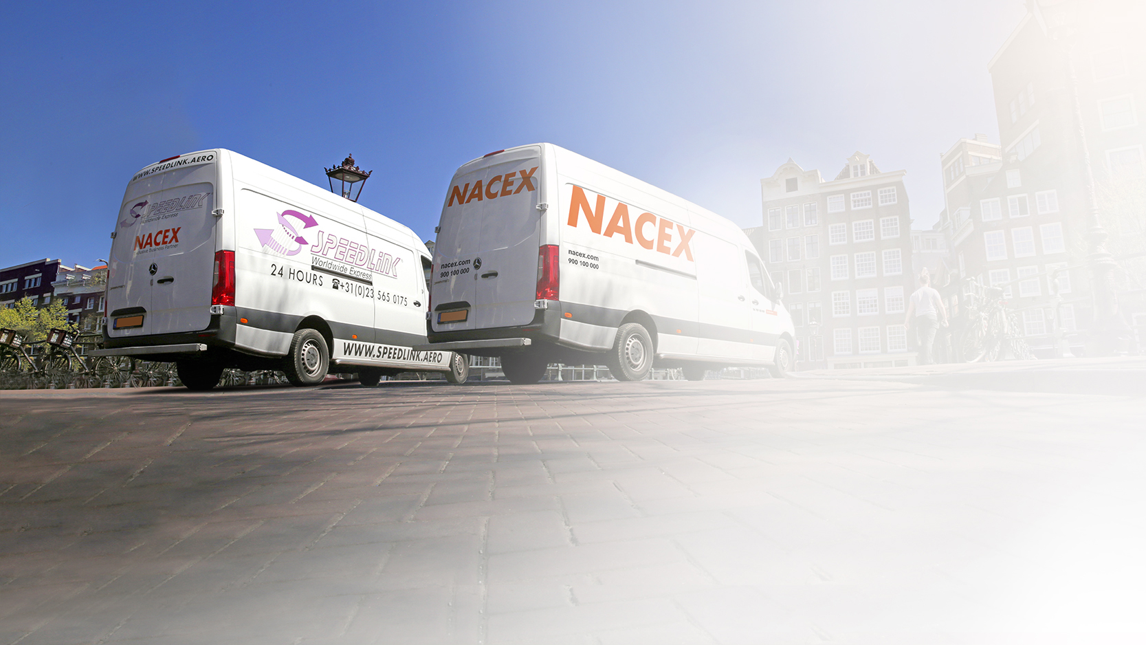 <h2 style="color: #fe5000;"><br>Expand your business <br>to new markets</h2>
<h3 style="color: grey;">We are the best logistics partner for your international shipments</h3>